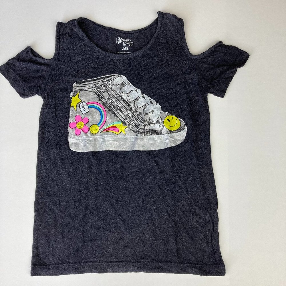 FLOWERS BY ZOE Graphic Tee size 5 Off Shoulder